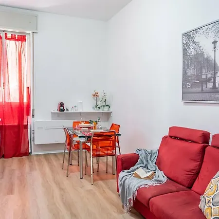 Appartamento Casa Golgi - - By Host4u